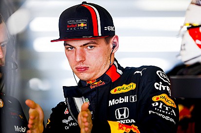 Red Bull сменит Ферстаппену шасси. Команда пока не называет причин