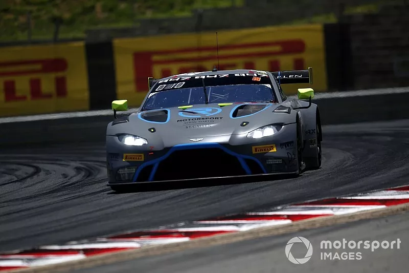 #76 R-Motorsport Aston Martin Vantage AMR GT3: Jake Dennis, Enaam Ahmed, Maxime Martin