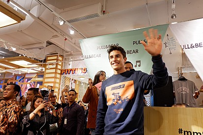 Marc Marquez mostra l'evoluzione della spalla operata