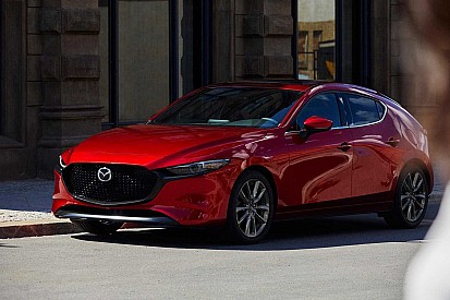 Двигун Mazda SkyActiv-X у європейській версії виявився 178-сильним