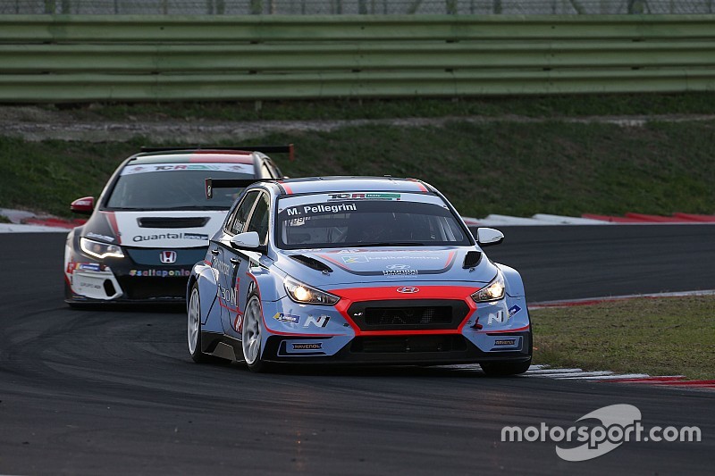 Pellegrini ancora sulla Hyundai di Target nel TCR Italy