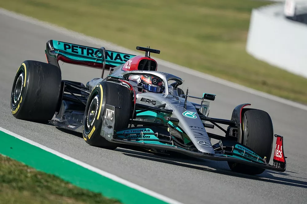 George Russell, Mercedes W13