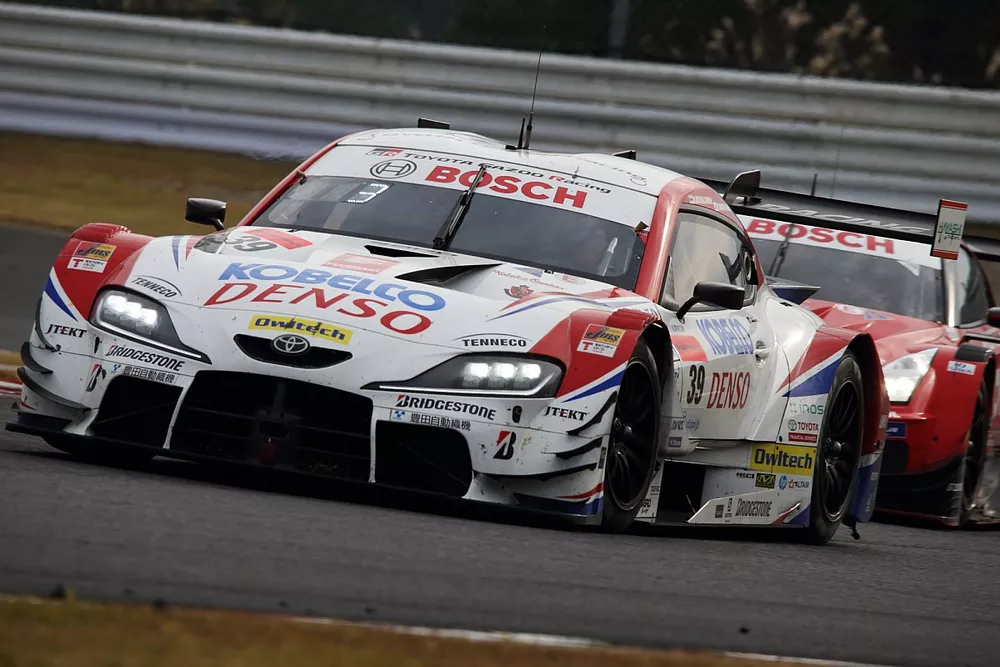 #39 DENSO KOBELCO SARD GR Supra