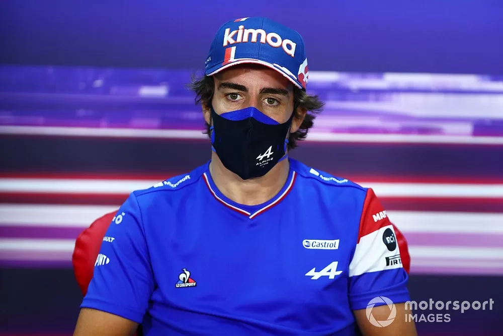 Fernando Alonso, Alpine F1, in the press conference