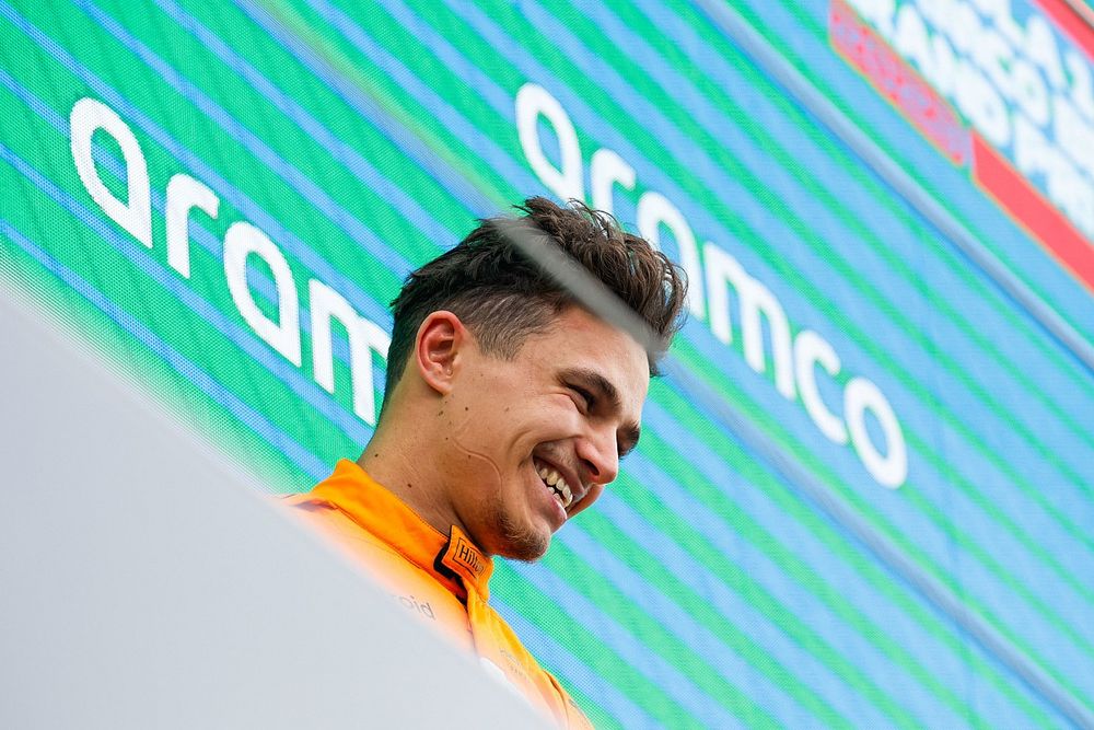 Podio: segundo lugar Lando Norris, McLaren