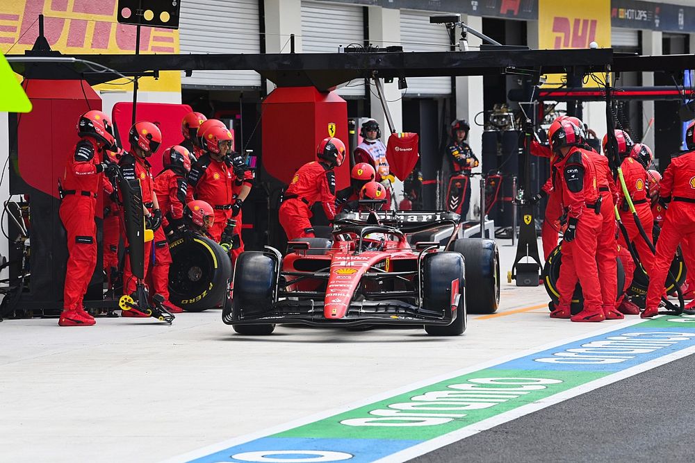 Charles Leclerc, Ferrari SF-23, makes a stop