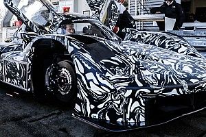 VIDEO: el nuevo Porsche LMDh rueda en pista por primera vez