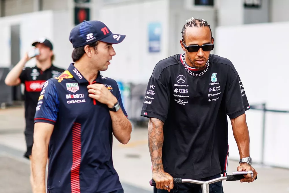 Sergio P&eacute;rez, Red Bull Racing, Lewis Hamilton, Mercedes-AMG 