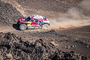 Sainz correr&aacute; en Arabia Saud&iacute; antes del Dakar