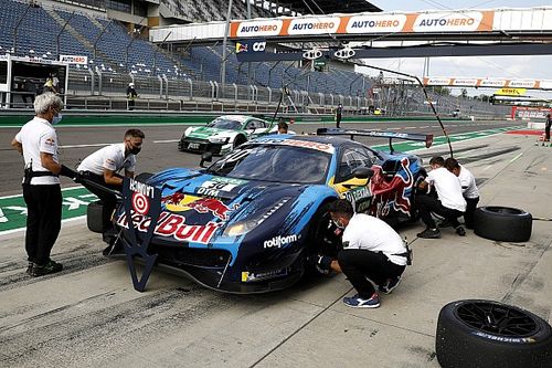 Lawson takes blame for slow pitstop that cost DTM race lead