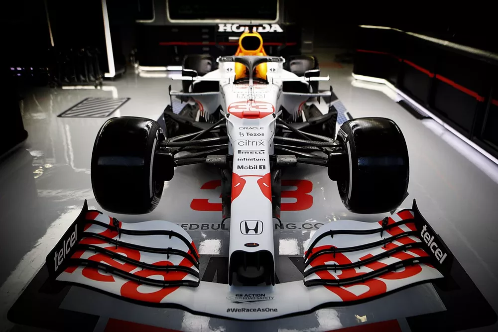 Red Bull Racing&rsquo;s Honda tribute livery is coming to the F1 2021 game
