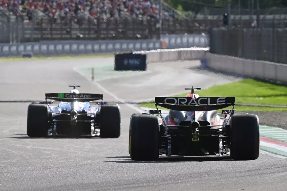 Max Verstappen, Red Bull Racing RB20, Daniel Ricciardo, RB F1 Team VCARB 01 