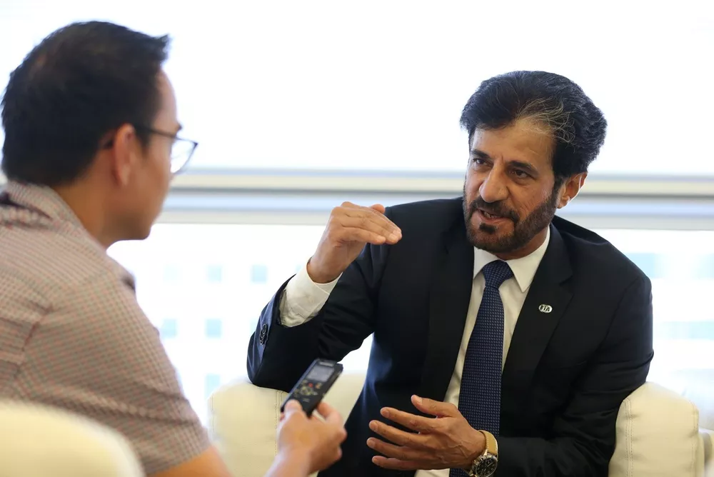محمد بن سُليّم رئيس "فيا"