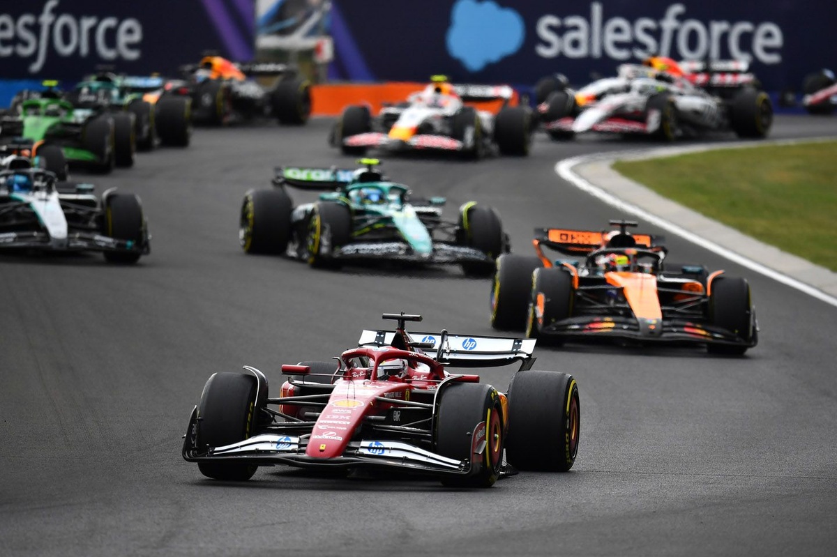 Russell soupçonne Ferrari d'avoir roulé 