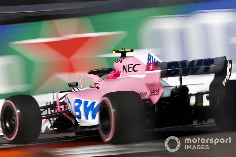 Ocon, hiper yumuşak lastiklerin kaç tur dayanacağını merak ediyor