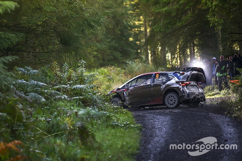 Lappi acaba líder el primer día del Rally de Gales