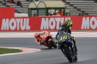 Rossi: &ldquo;Solo hay una Yamaha que corre: a m&iacute; me toc&oacute; en Sepang, aqu&iacute; a Maverick&rdquo;