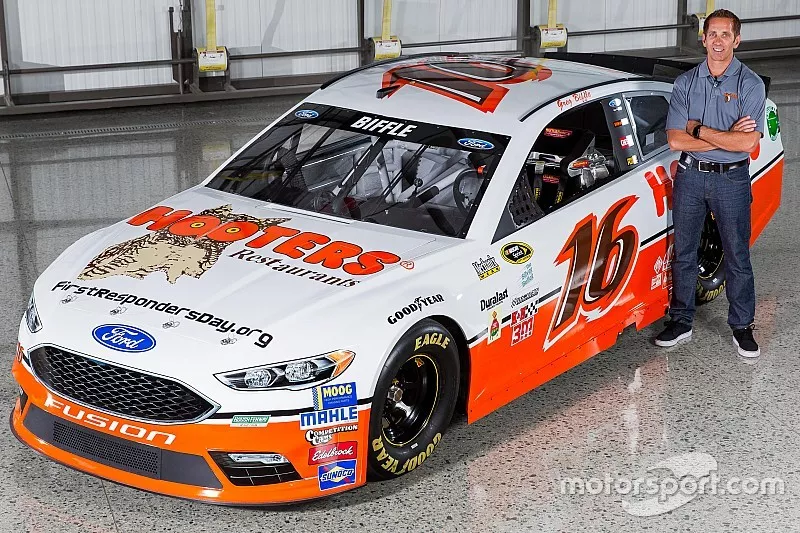 Greg Biffle, Alan Kulwicki throwback scheme