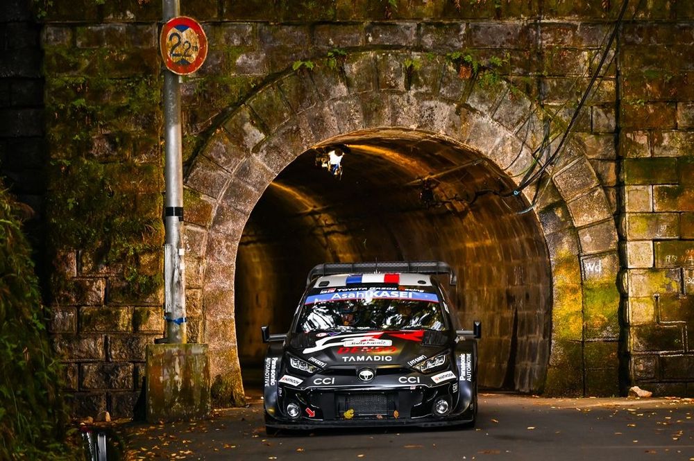 S&eacute;bastien Ogier, Vincent Landais, Toyota Gazoo Racing WRT Toyota GR Yaris Rally1