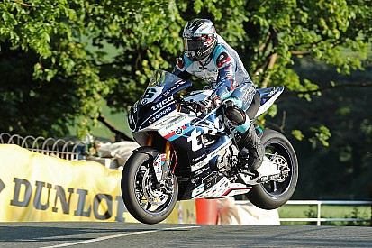 Dunlop confirms Isle of Man TT return despite recent tragedies