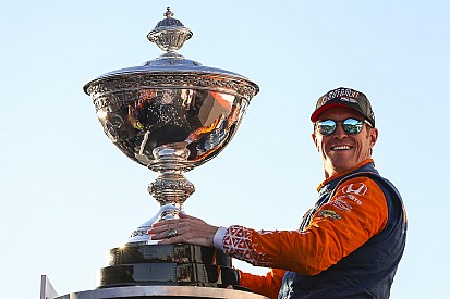 Prefeito de Indianápolis proclama o "Dia de Scott Dixon"