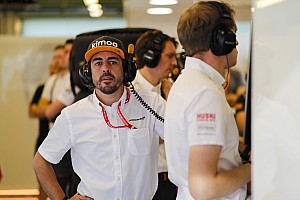 Alonso se aleja de McLaren