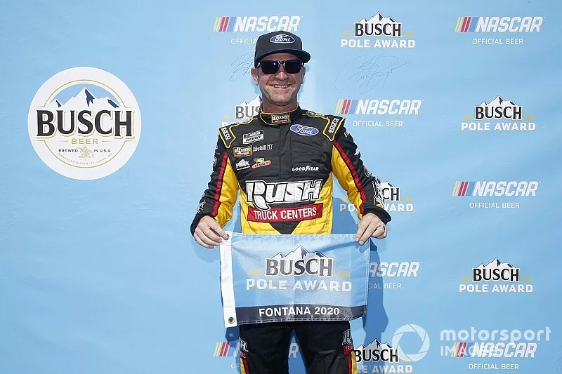 Pole Winner: Clint Bowyer, Stewart-Haas Racing, Ford Mustang