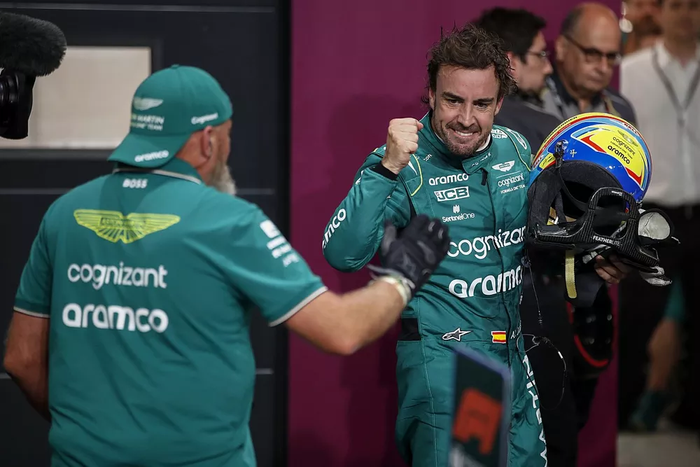 Fernando Alonso, Aston Martin F1 Team, celebrates a good result in Qualifying