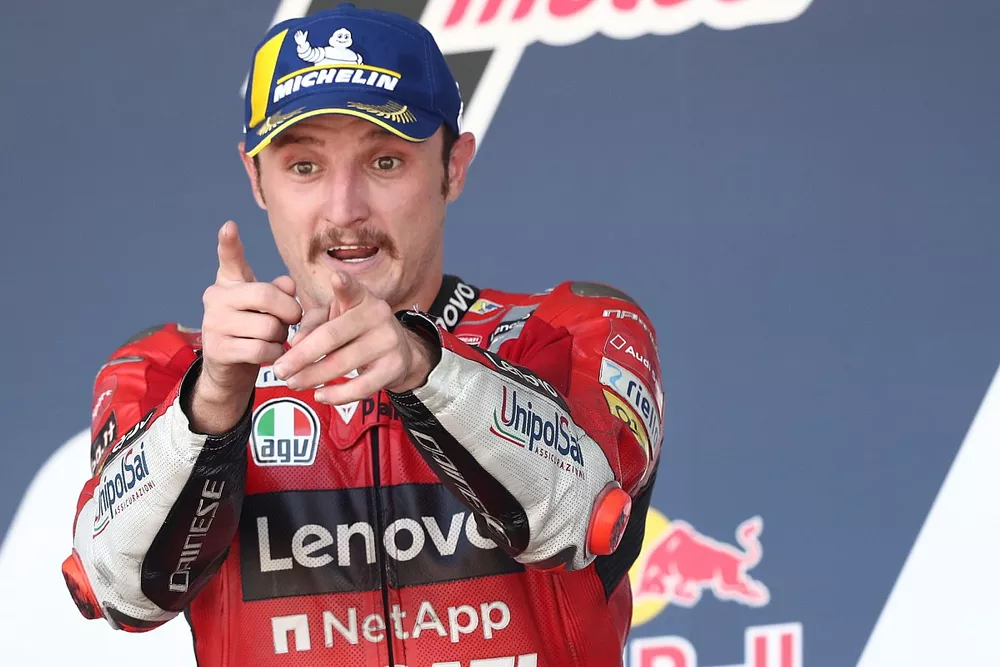 Jack Miller, Ducati Team, fête sa victoire sur le podium