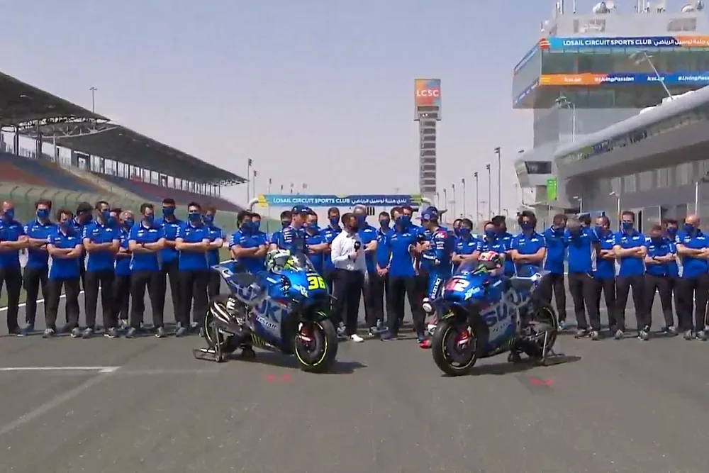Suzuki MotoGP presentaci&oacute;n equipo en Qatar