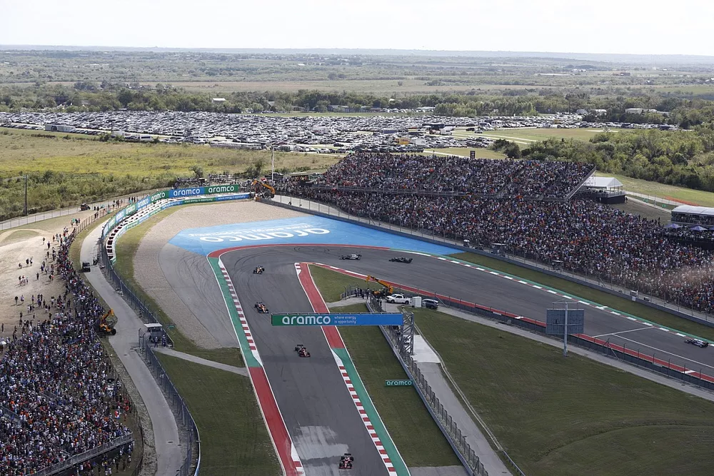Charles Leclerc, Ferrari SF21, Carlos Sainz Jr., Ferrari SF21, Daniel Ricciardo, McLaren MCL35M,en Lando Norris, McLaren MCL35M