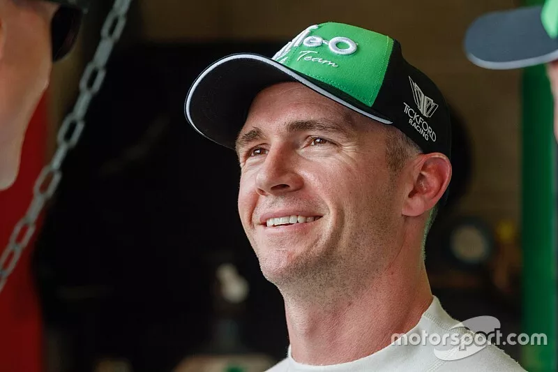 Lee Holdsworth, Tickford Racing Ford