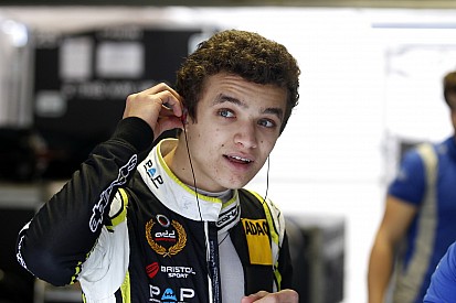 Norris taking a risk with "unproven" Carlin