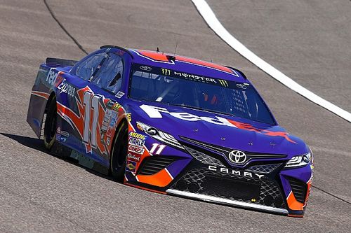Hamlin lidera la segunda pr&aacute;ctica en Homestead y Su&aacute;rez en 11&deg;