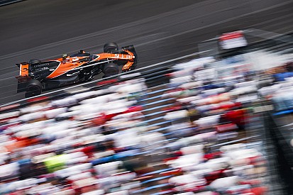 McLaren admet être "à la croisée des chemins" avec Honda