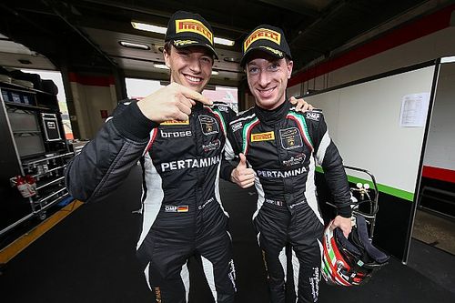 Lamborghini dominó la carrera de clasificación, Juncadella sale 4º