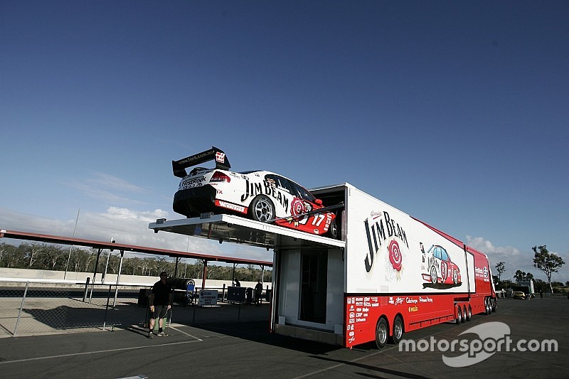 Penske to retire ageing Supercars transporter after 25 years