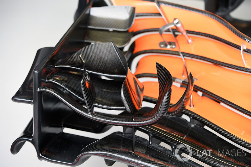 McLaren MCL32, detalle del alerón delantero