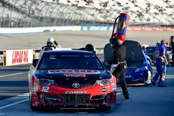 Harrison Burton, pit stop