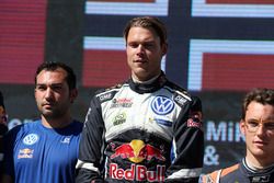 Podium: ganador, Andreas Mikkelsen, Volkswagen Motorsport