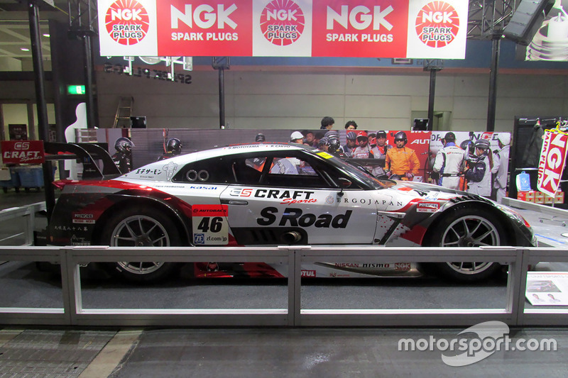#46 S Road CRAFTSPORTS GT-R