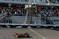 #38 Performance Tech Motorsports ORECA FLM09: James French, Kyle Mason, Patricio O'Ward, Nicholas Boulle takes the checkered flag