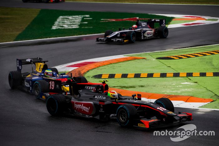 Roberto Merhi, Rapax