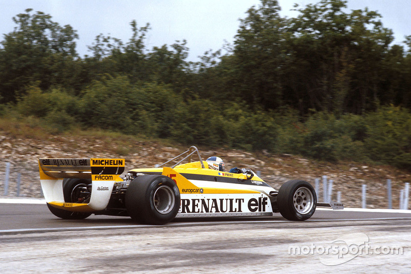 1982: Renault RE30 (четыре победы и четыре подиума, 3-е место в КК)