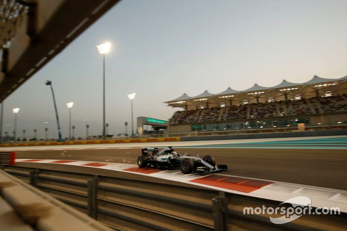 Lewis Hamilton, Mercedes AMG F1 W07 Hybrid