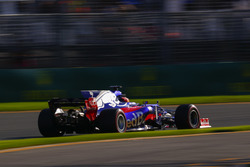 Даниил Квят, Scuderia Toro Rosso STR12