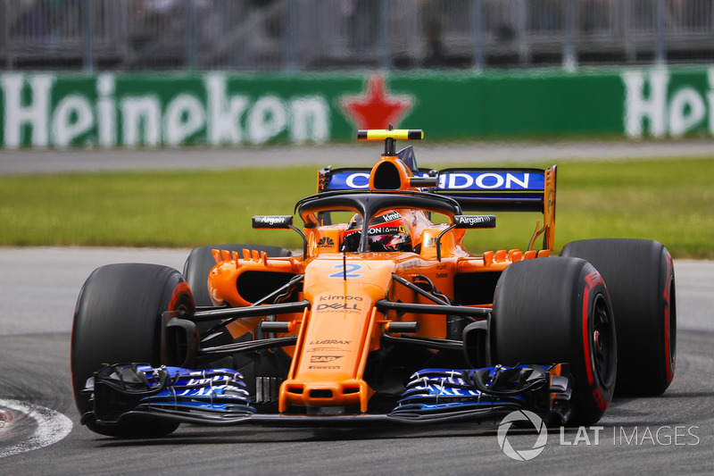 15 місце — Стоффель Вандорн, McLaren — 21
