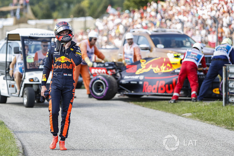 Race retiree Max Verstappen, Red Bull Racing