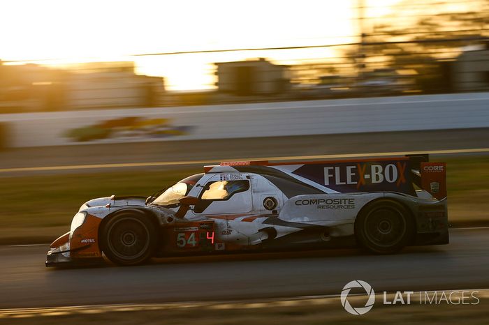 #54 CORE autosport ORECA LMP2, P: Jon Bennett, Colin Braun, Romain Dumas, Loic Duval