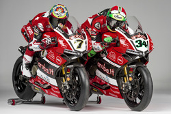 Davide Giuliano, Team Aruba.it e Chaz Davies, Team Aruba.it